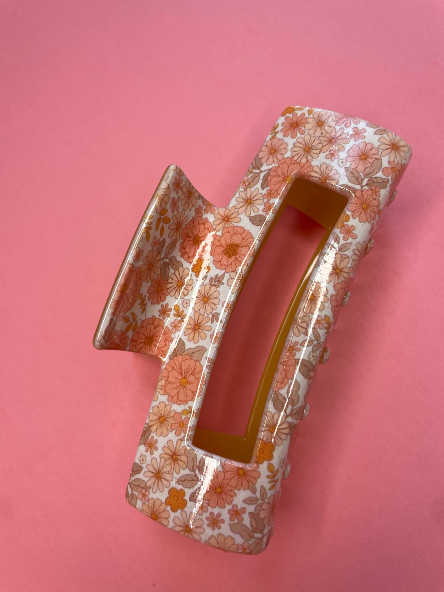 Spring Retro Peach Floral Claw Clip