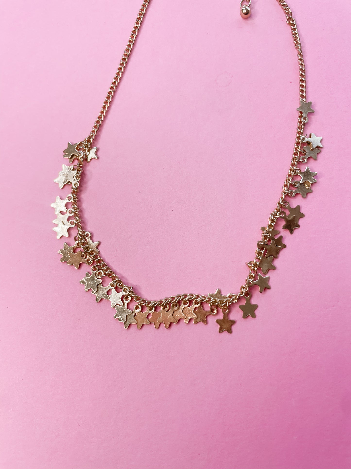 Ruffle Of Stars Necklace